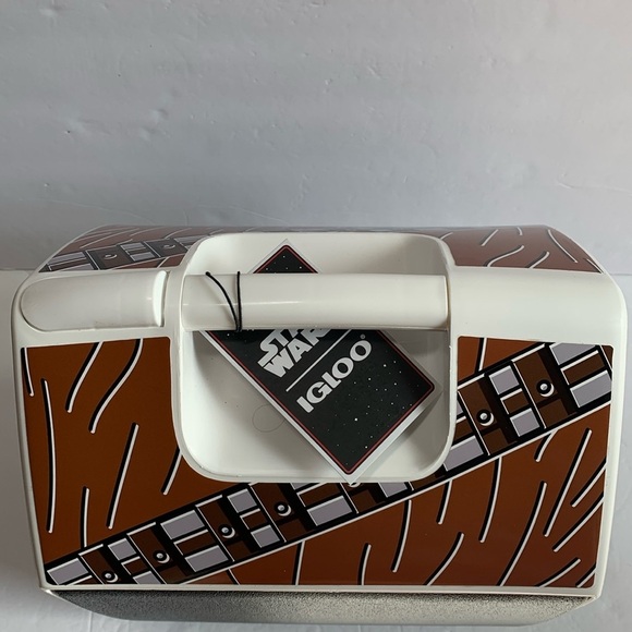 Star Wars x Igloo Cooler CHEWBACCA Playmate 7 QT New - Picture 7 of 10